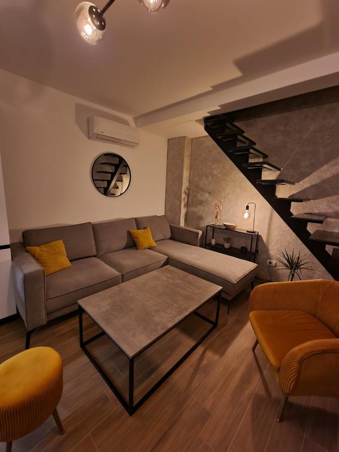 Apartments Vranes Tivat Extérieur photo