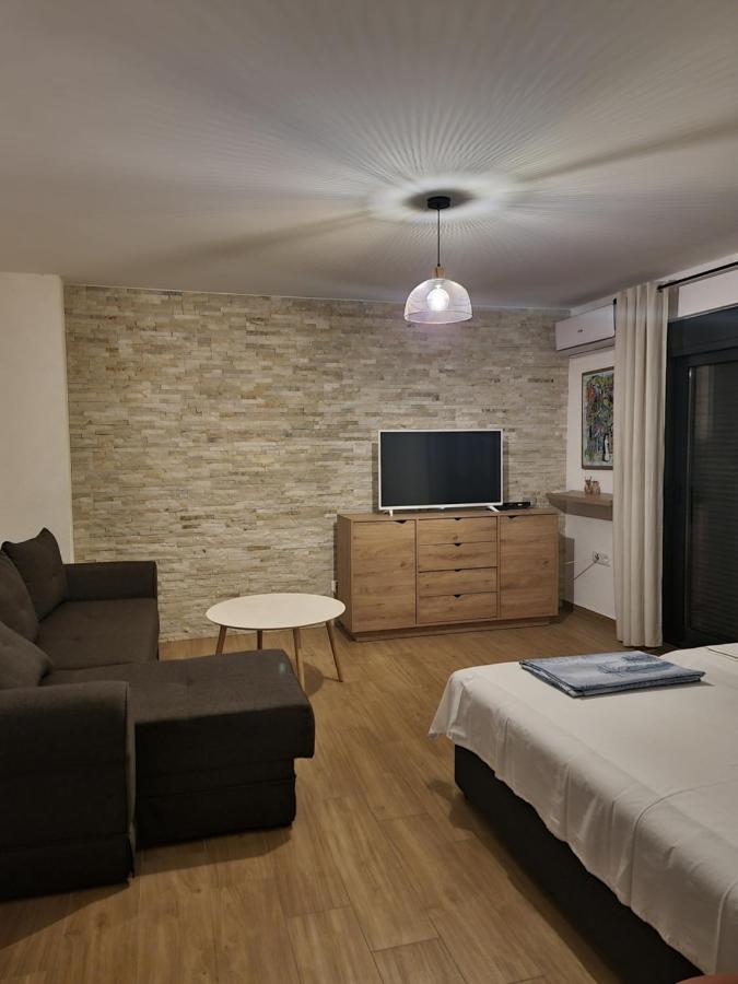 Apartments Vranes Tivat Extérieur photo
