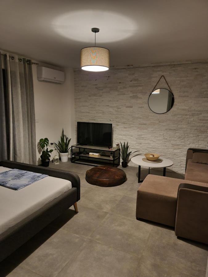Apartments Vranes Tivat Extérieur photo
