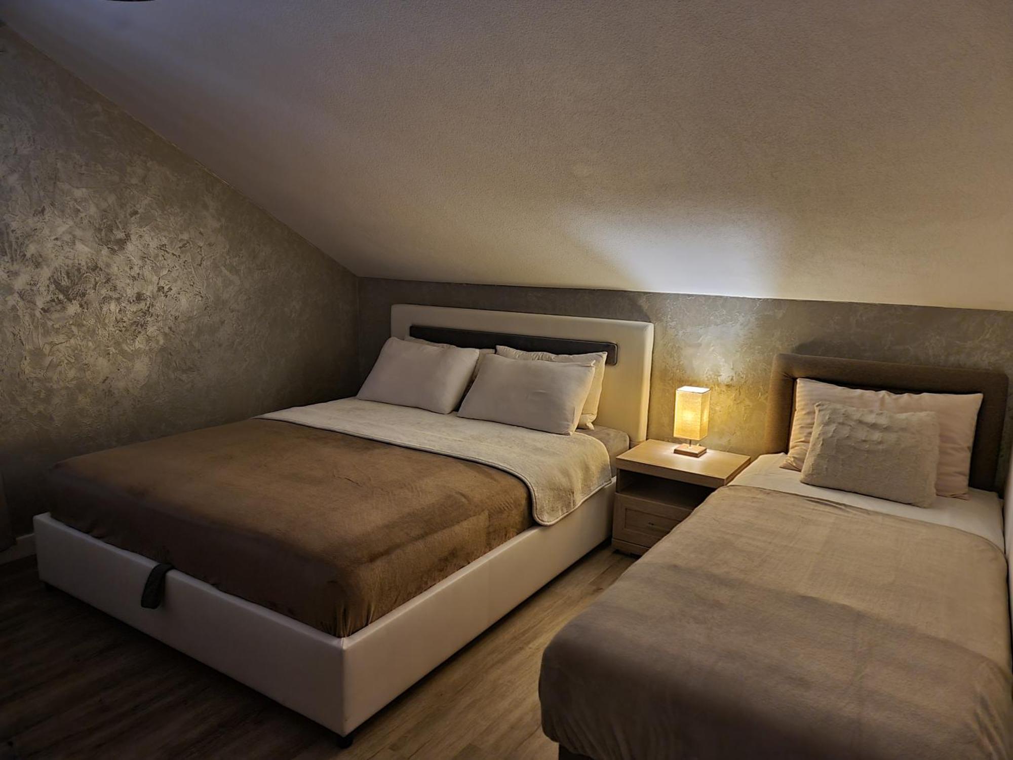 Apartments Vranes Tivat Extérieur photo