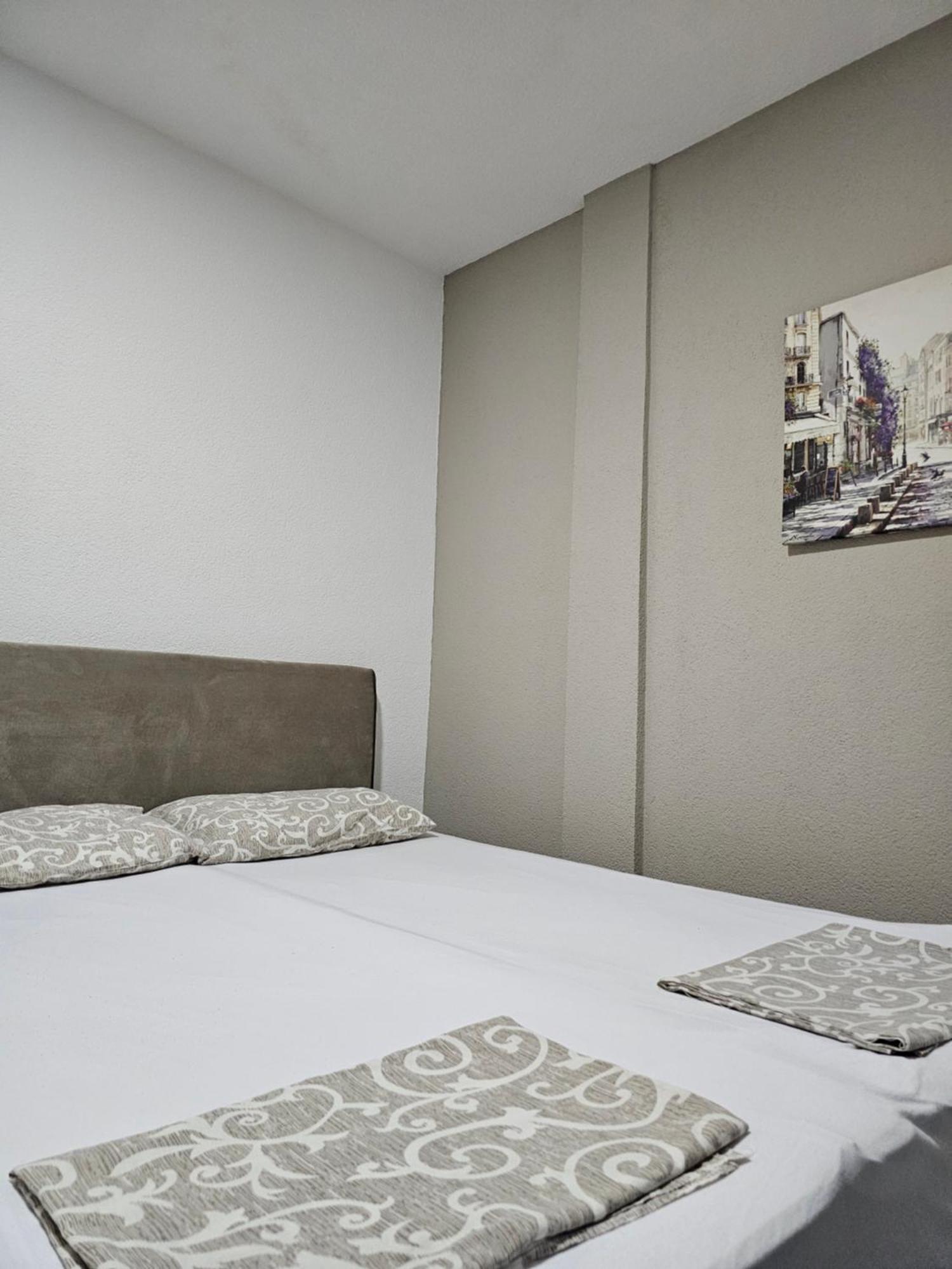 Apartments Vranes Tivat Extérieur photo