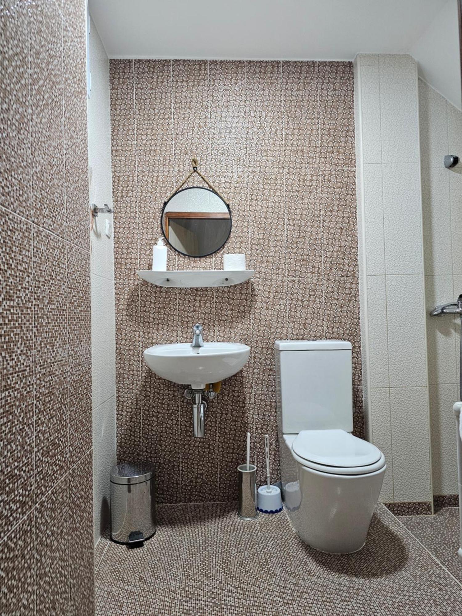 Apartments Vranes Tivat Extérieur photo
