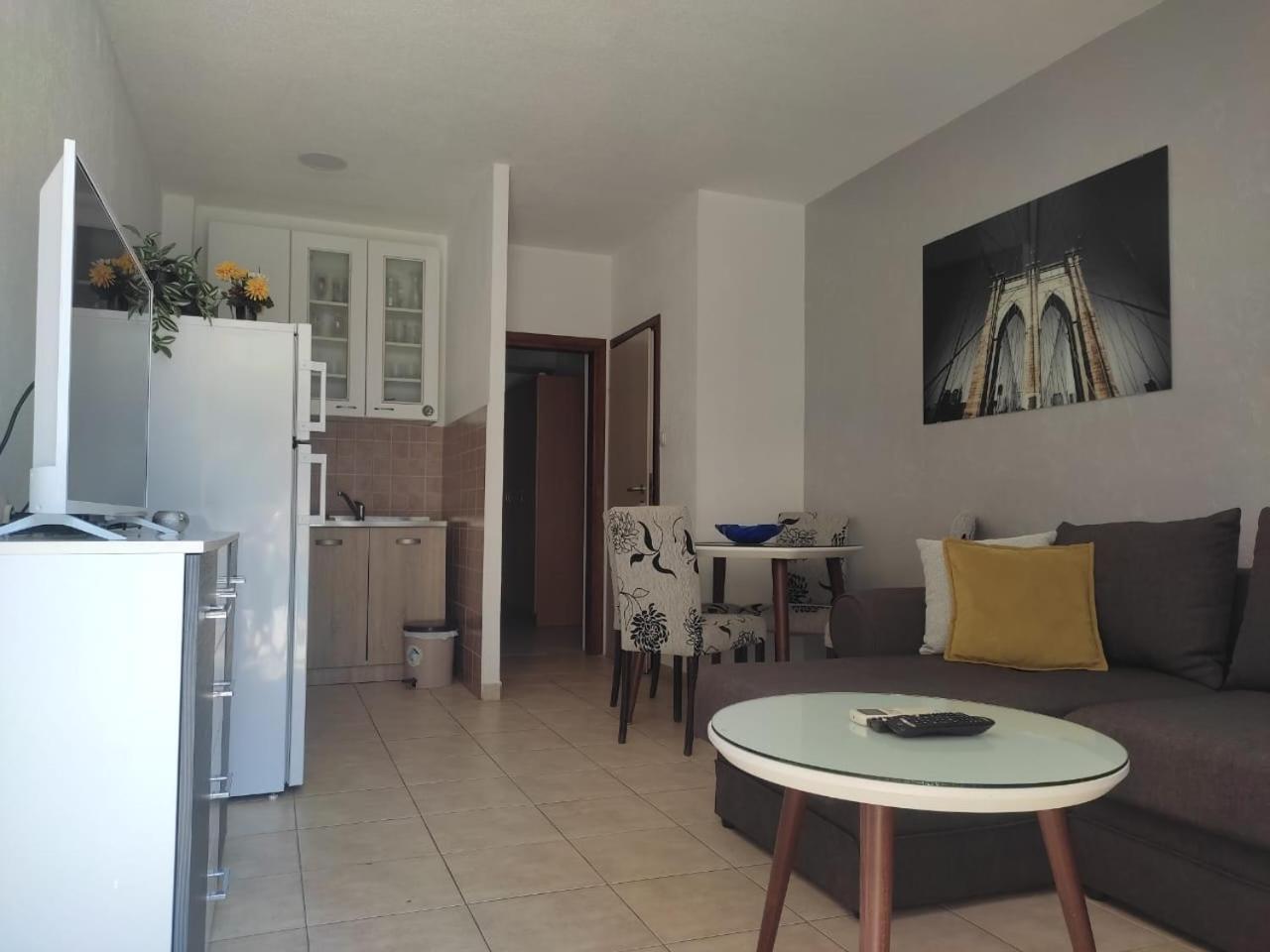 Apartments Vranes Tivat Extérieur photo